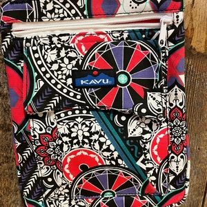 KAVU cross body bag